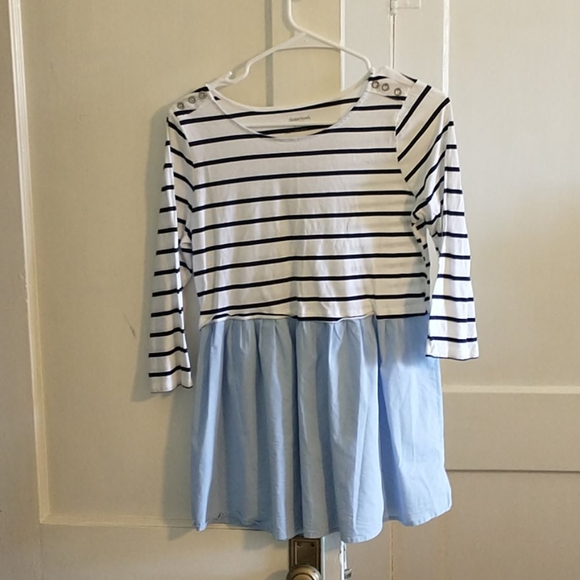 Maternity Clothes - Picture 2 of 2